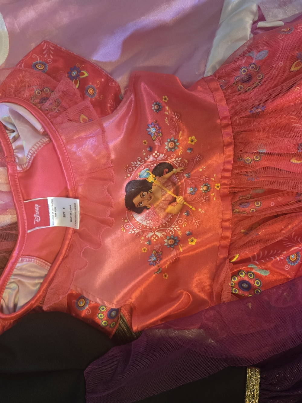 8pieces Princess Dressss Size 6-10 - Picture 3 of 14